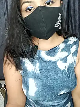 Tanvi-patil online show from April 10, 4:44 pm