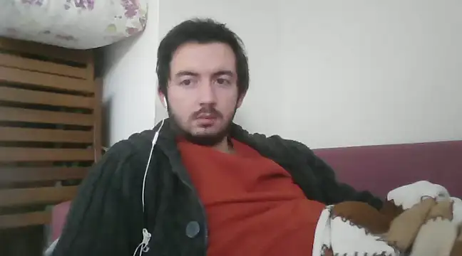 laynufff online show from February 9, 10:09 am