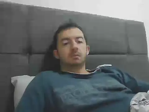 laynufff online show from December 16, 5:23 am