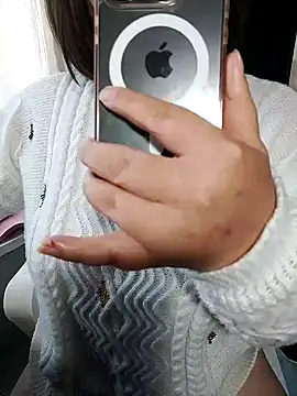 palzkybi123 online show from February 10, 3:24 am