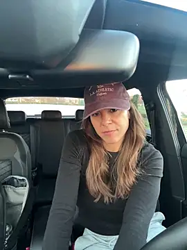 JuicyFruits93 online show from March 19, 6:06 am