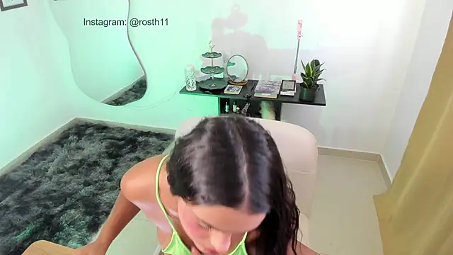 rossth1 online show from February 5, 9:18 pm