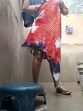 Snapshot of Simaran_bhabhi chatting on February 11, 2:03 am Simaran bhabhi online show from February 11, 2:03 am