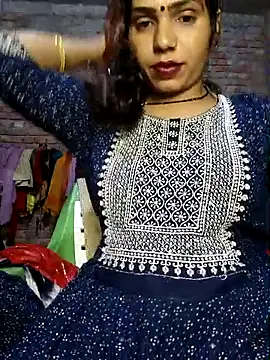 Snapshot of Simaran_bhabhi chatting on February 18, 2:49 pm Simaran bhabhi online show from February 18, 2:49 pm
