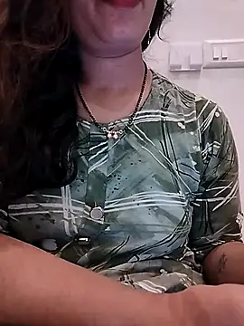 Snapshot of Simaran_bhabhi chatting on January 7, 8:50 am Simaran bhabhi online show from January 7, 8:50 am