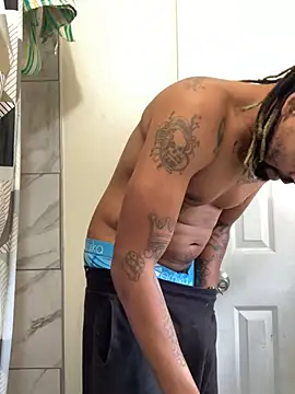 1BeautyN1Beast online show from December 8, 5:33 pm