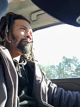 1BeautyN1Beast online show from December 24, 7:00 pm