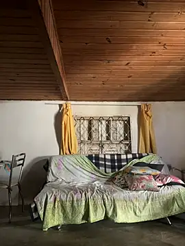 julio9679 online show from April 26, 1:53 pm