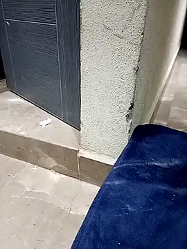 Snapshot of Jair2310 chatting on April 13, 6:41 am Jair2310 online show from April 13, 6:41 am