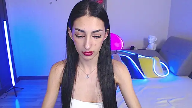 Lina Robbins online show from March 9, 12:42 am