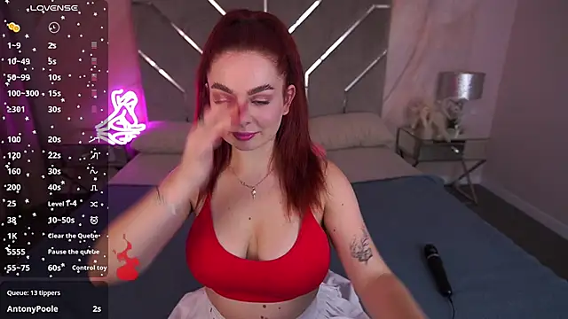 Snapshot of CarolinaDia chatting on March 16, 12:01 am CarolinaDia online show from March 16, 12:01 am