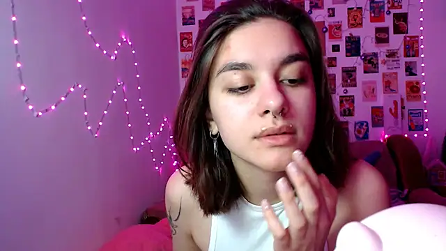 Celine Dionn online show from December 12, 12:01 pm