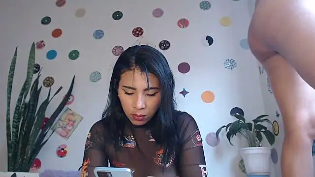 Yaumiko online show from January 19, 9:45 pm