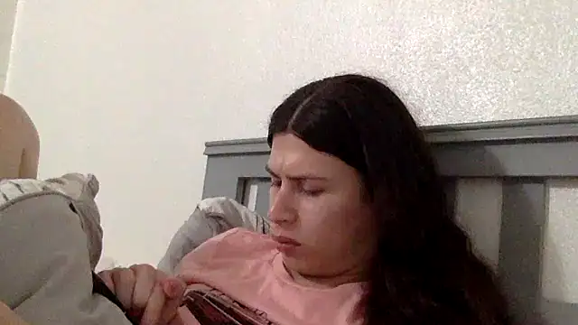 JaxcyVelez online show from June 20, 8:33 pm