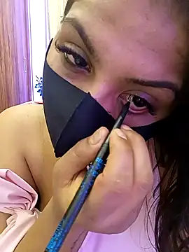 Snapshot of Divya_girl chatting on April 18, 8:20 pm Divya girl online show from April 18, 8:20 pm