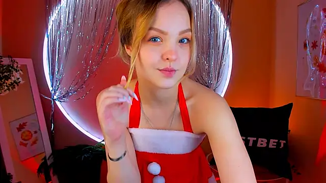 stay with alice online show from December 17, 1:49 pm