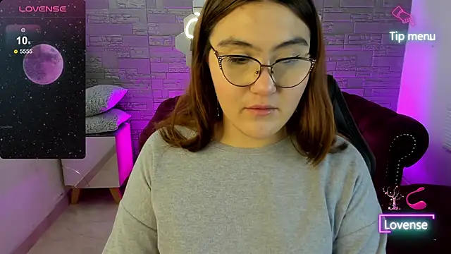 conniejames m online show from February 18, 1:29 pm