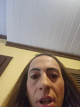 Snapshot of Brunna_Ella chatting on May 29, 5:00 pm Brunna Ella online show from May 29, 5:00 pm