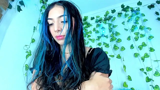 SaturnooStonee online show from December 5, 3:59 am