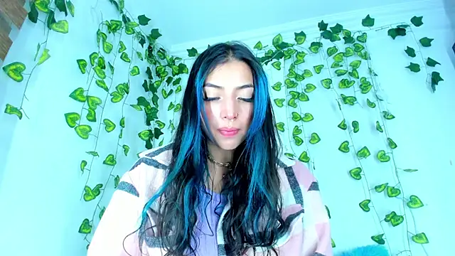 SaturnooStonee online show from December 11, 5:00 am