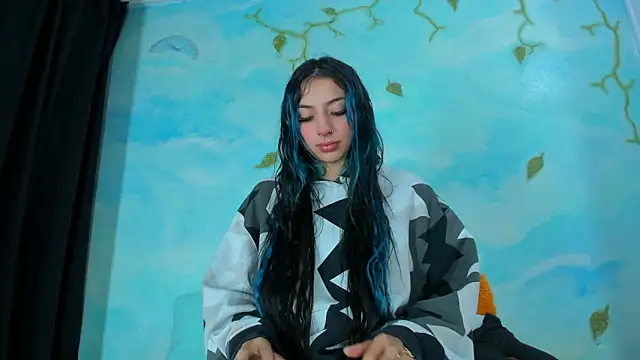 SaturnooStonee online show from September 15, 6:35 am