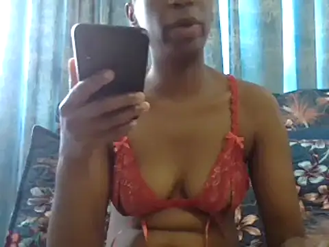 AfricanPrincesss2 online show from January 15, 8:41 am