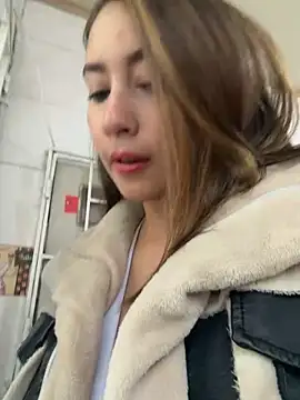 ValentinaaF online show from March 31, 12:05 pm