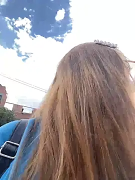 melody-dy online show from February 19, 8:41 pm