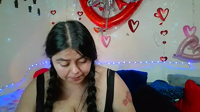 Snapshot of celestehot707rs chatting on June 24, 9:58 pm celestehot707rs online show from June 24, 9:58 pm