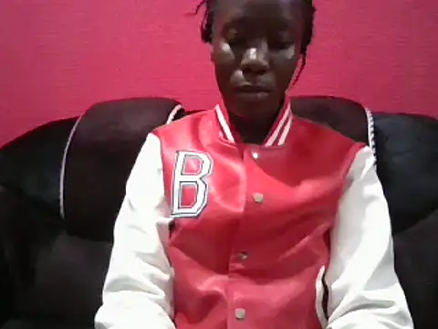 Snapshot of sexy_butty_ chatting on January 25, 7:49 pm sexy butty online show from January 25, 7:49 pm