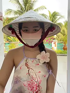 BabyThree  online show from March 19, 9:06 am