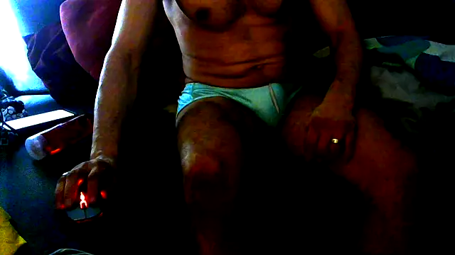 funguybr36 online show from March 22, 8:56 pm