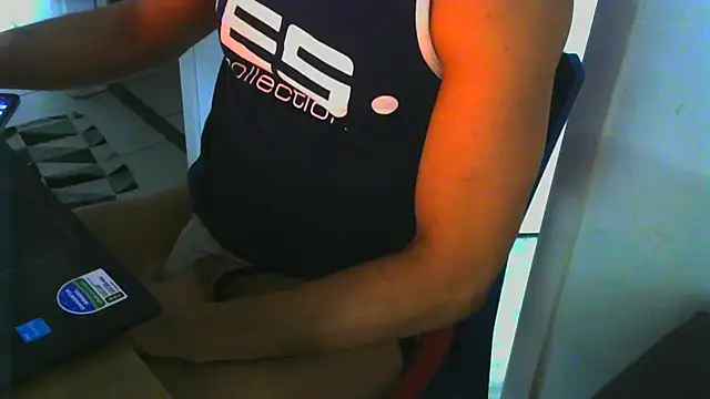 funguybr36 online show from June 26, 7:07 pm