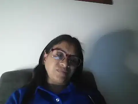 Snapshot of titssmall123 chatting on January 24, 4:48 am titssmall123 online show from January 24, 4:48 am