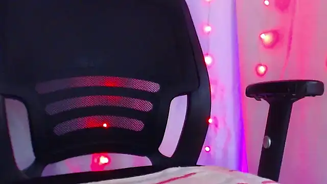 honkzone online show from April 24, 3:25 pm