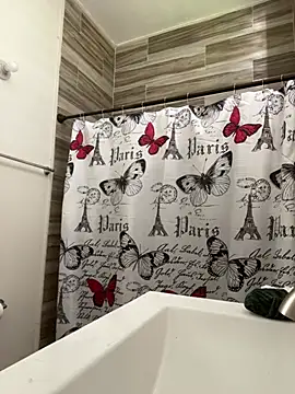 ladycreamypr2 online show from March 23, 11:25 am