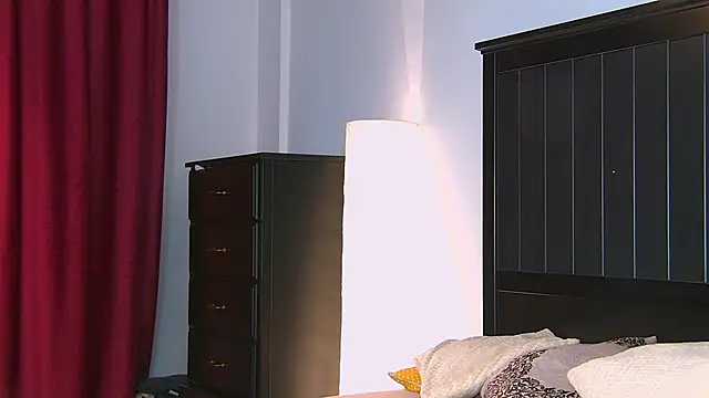 Yanira Muslim online show from September 17, 4:36 am