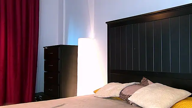 Yanira Muslim online show from September 22, 4:47 am