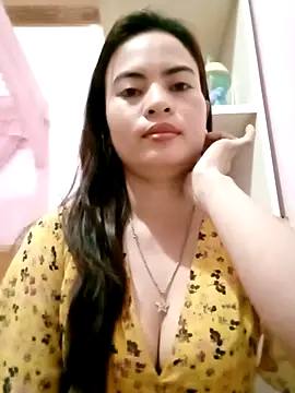 NgocQuyen2K online show from March 21, 10:50 pm