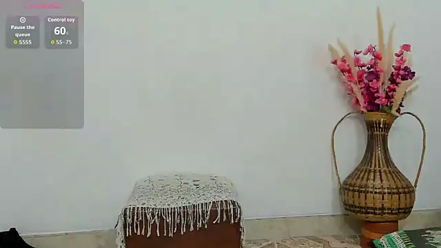 Latin Mature975 online show from September 24, 8:06 am