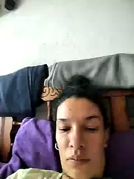 rebekka simpson online show from December 30, 3:57 pm