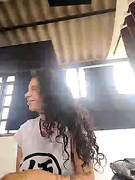 rebekka simpson online show from January 8, 3:28 pm