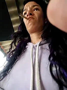 rebekka simpson online show from March 25, 2:23 pm