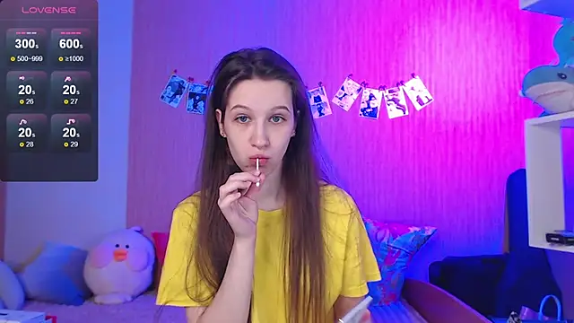 ur kitty   online show from October 12, 2:05 pm