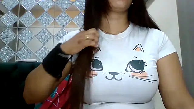 sparkling queen online show from November 12, 4:24 am