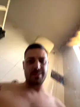 Snapshot of iltoscano95 chatting on October 3, 12:02 pm iltoscano95 online show from October 3, 12:02 pm