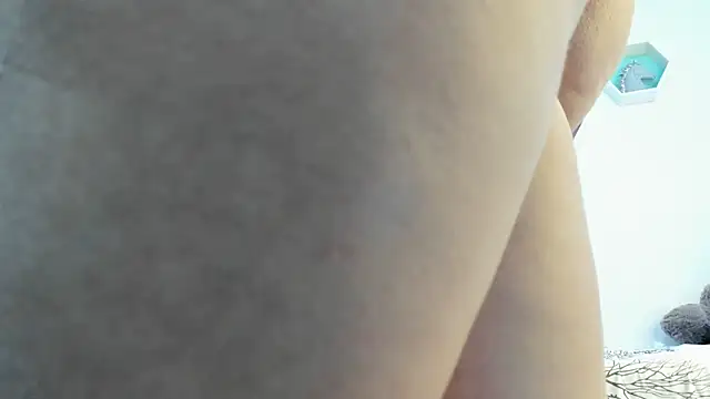 Abby Yons online show from March 15, 5:48 pm