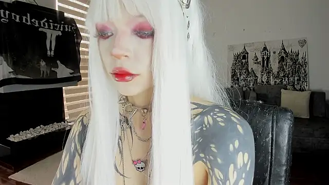 SophieHill gh online show from March 25, 7:09 pm