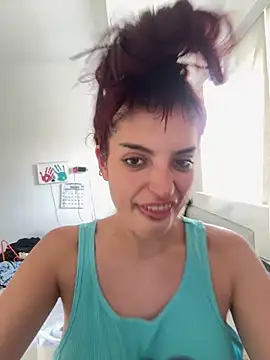 dakota le online show from December 19, 9:22 pm