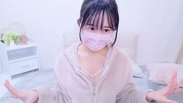 Snapshot of chihiro_ri chatting on January 2, 6:07 am chihiro ri online show from January 2, 6:07 am